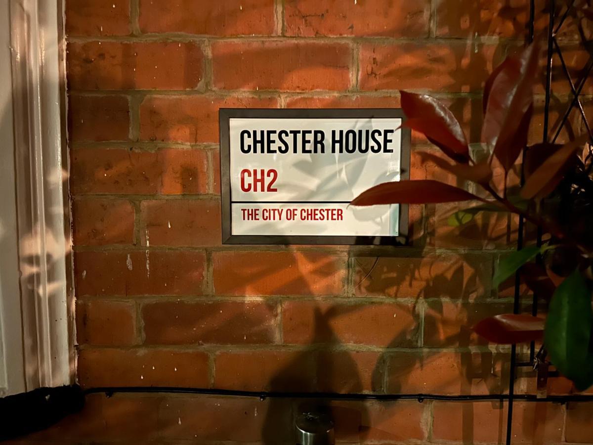 Chester House Guest House Экстерьер фото Chester House, the home of the City of Chester